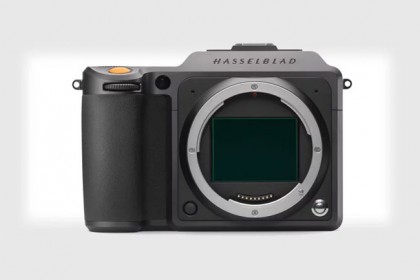 Hasselblad đã có X1D II 50C: Máy ảnh Medium Format mạnh hơn và rẻ hơn người tiền nhiệm X1D