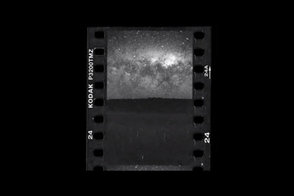 Timelapse Dải Ngân hà được chụp bằng máy ảnh phim 35mm