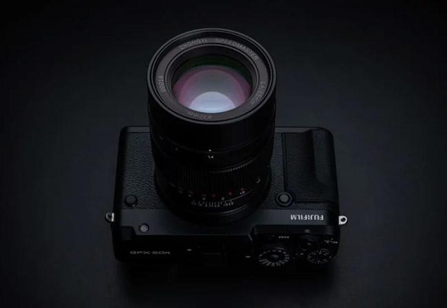 mitakon speedmaster 65mm f1.4