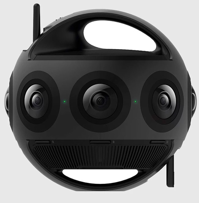 insta 360 titan side